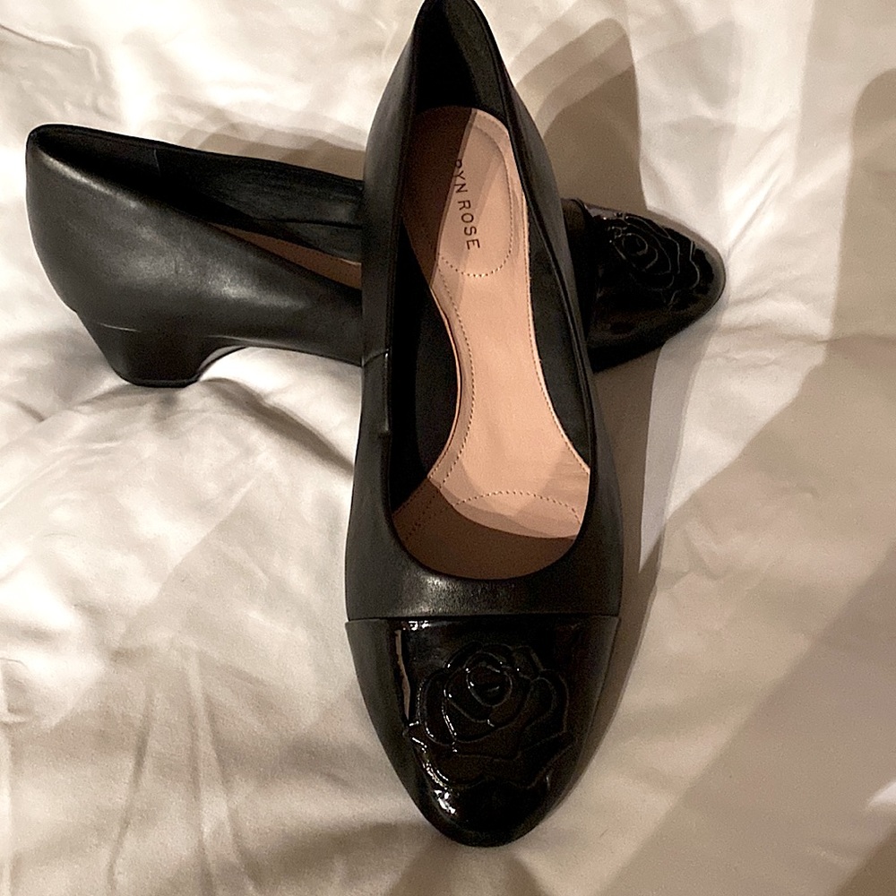Taryn Rose low heel dress pump. Leather and patent. New never worn!